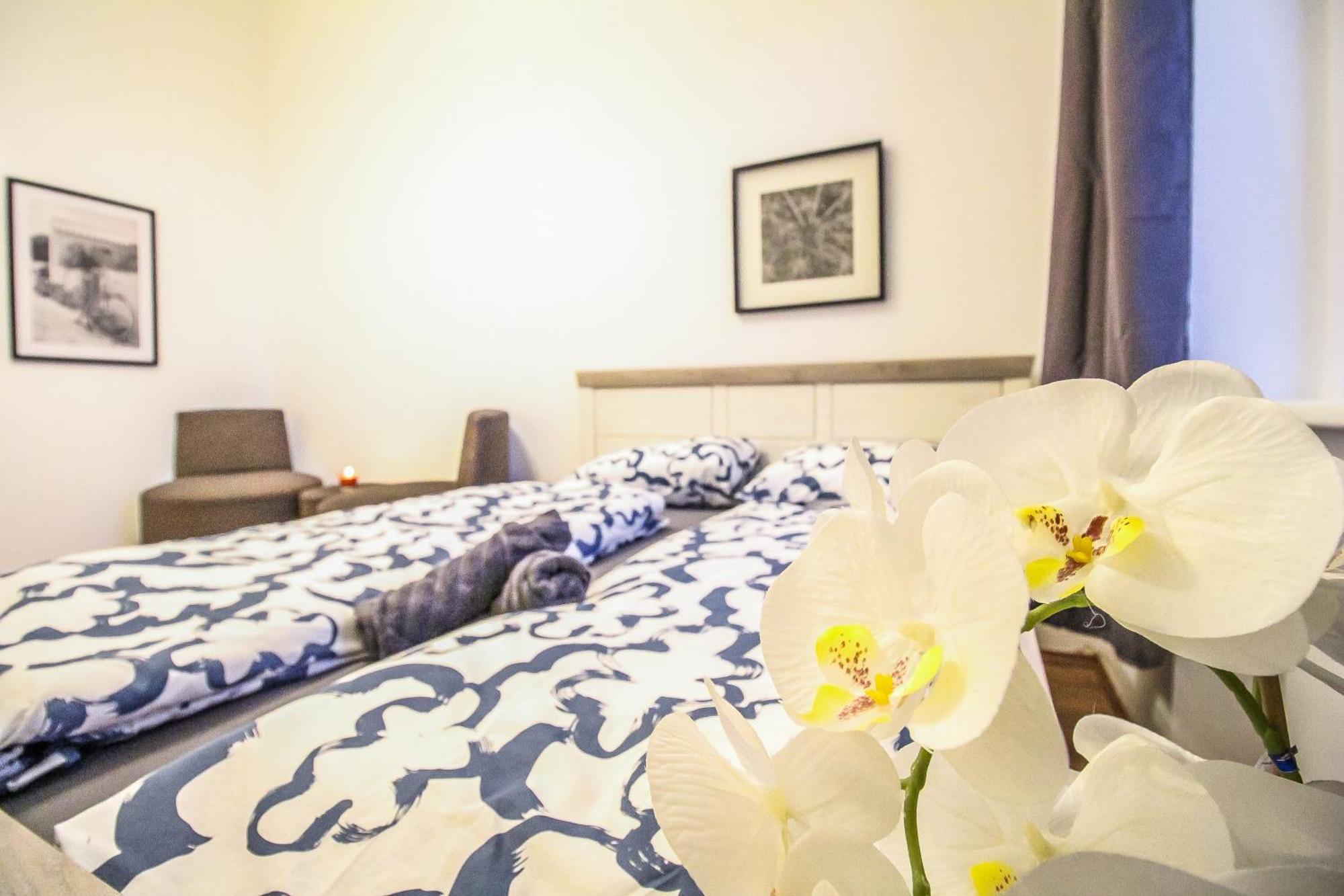 Disc Cozy Rooms In Liesing Вена Экстерьер фото