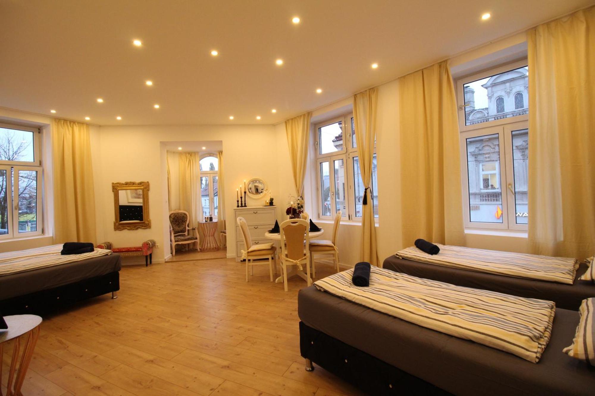 Disc Cozy Rooms In Liesing Вена Экстерьер фото