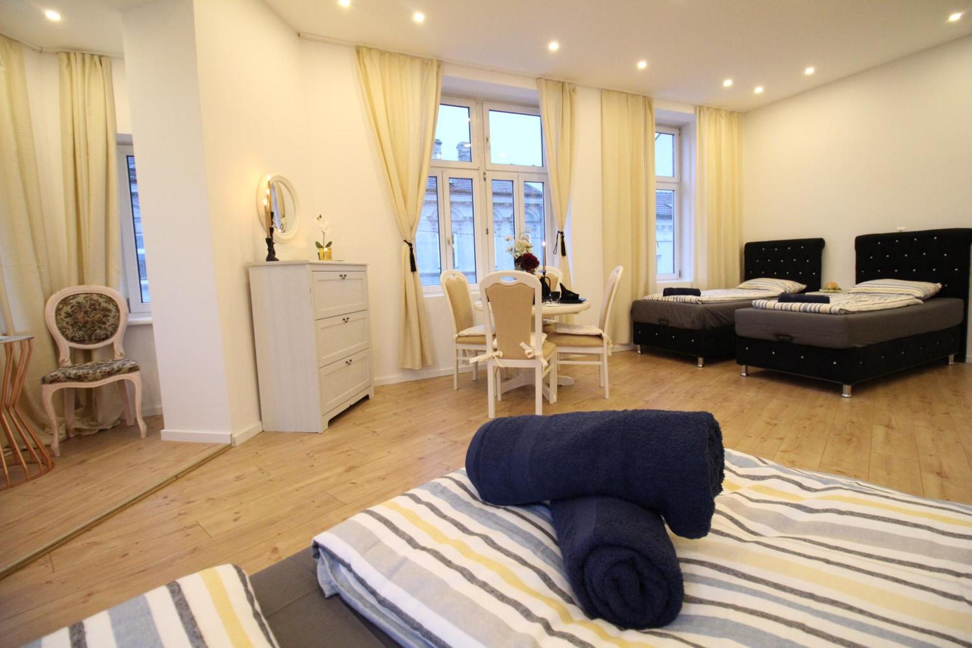 Disc Cozy Rooms In Liesing Вена Экстерьер фото
