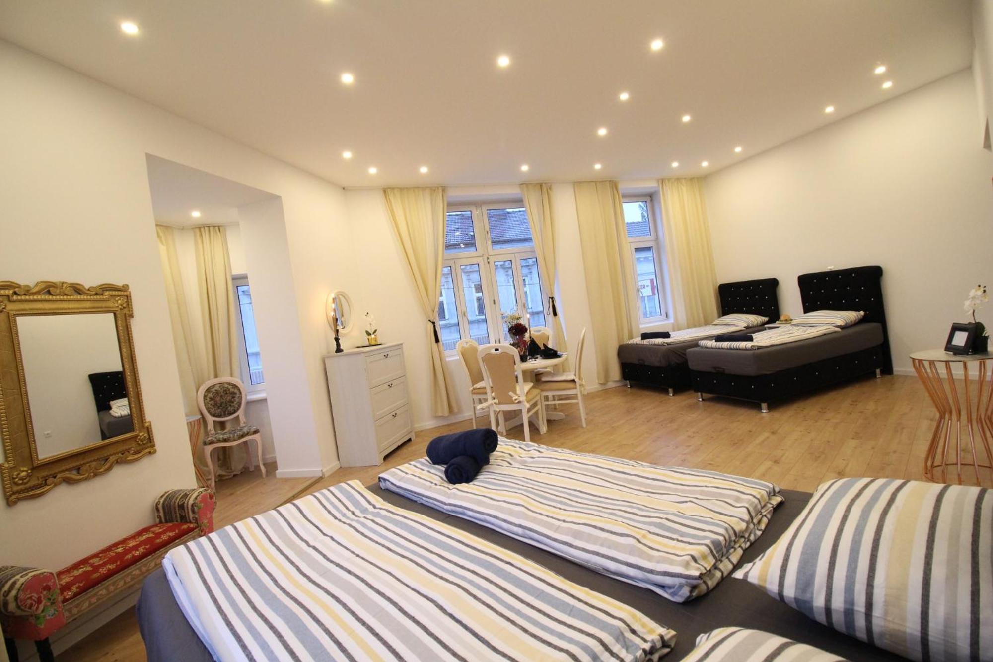 Disc Cozy Rooms In Liesing Вена Экстерьер фото